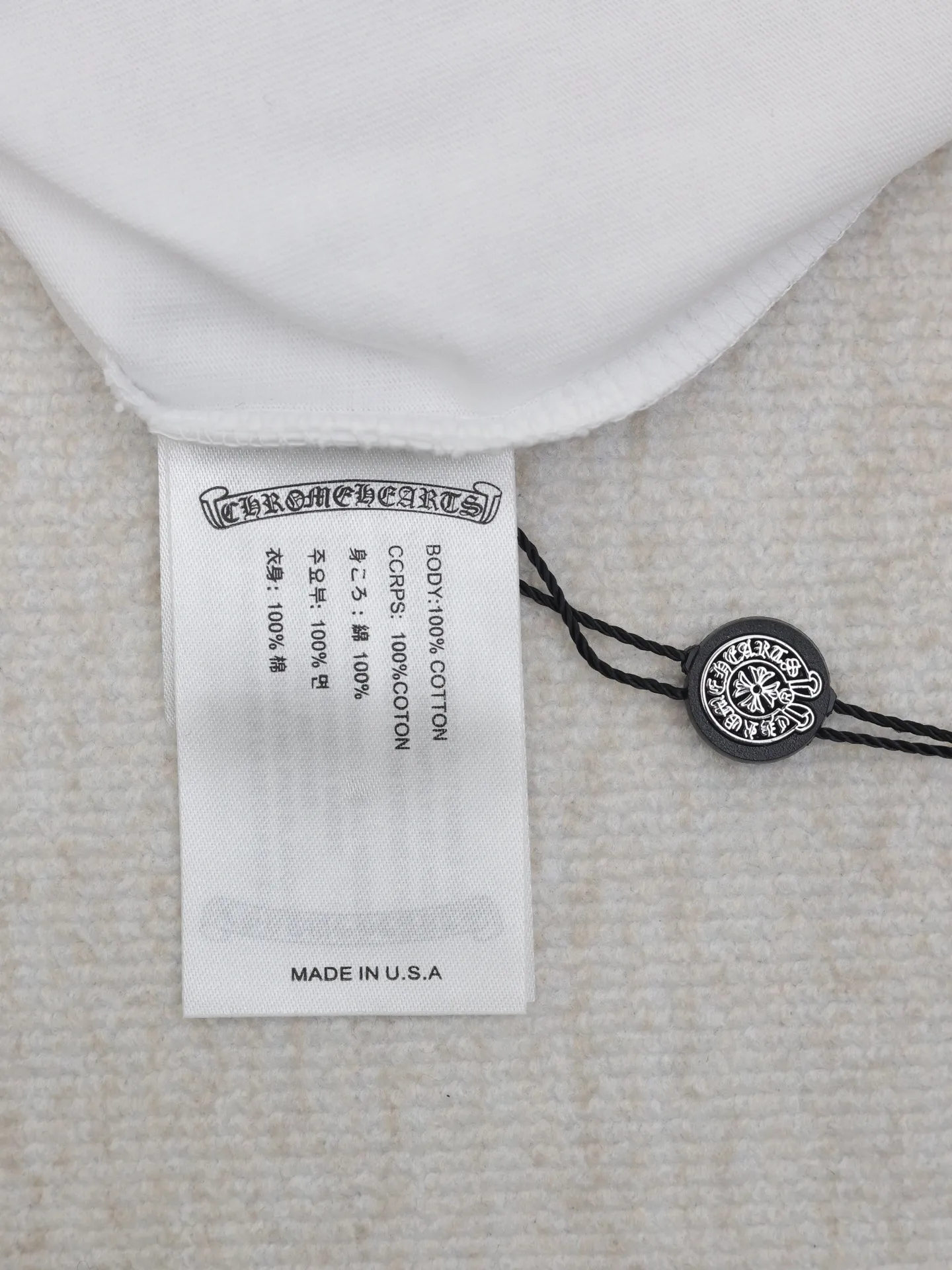 🅿️280 Chrome Hearts*/Chrome Hearts 25 new pocket horseshoe print short-sleeved T-shirt. The fabric is made of 26-woven 200g cotton, and the printing is hand-printed with glue. Customized accessories Size: S/M/L